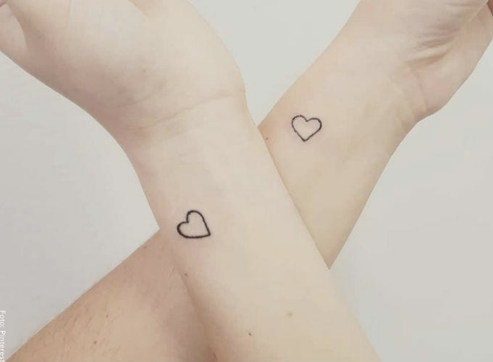 Татуировки для сестер - идеи, которые вам обязательно понравятся!