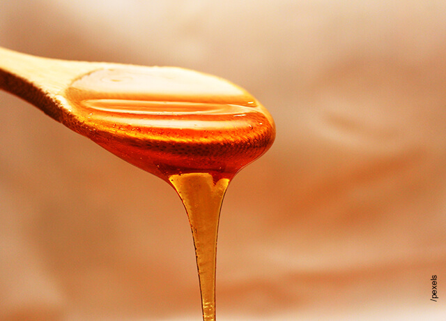 Mặt nạ bột ngô cho mặt và với mật ong làm sáng da của bạn!